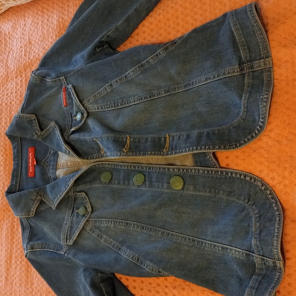 Jean Jacket - Picture 2 of 5